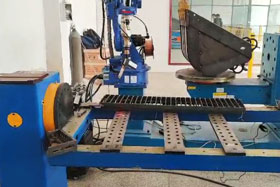 激光掃描系統如何保證鋼格柵板的焊接質量