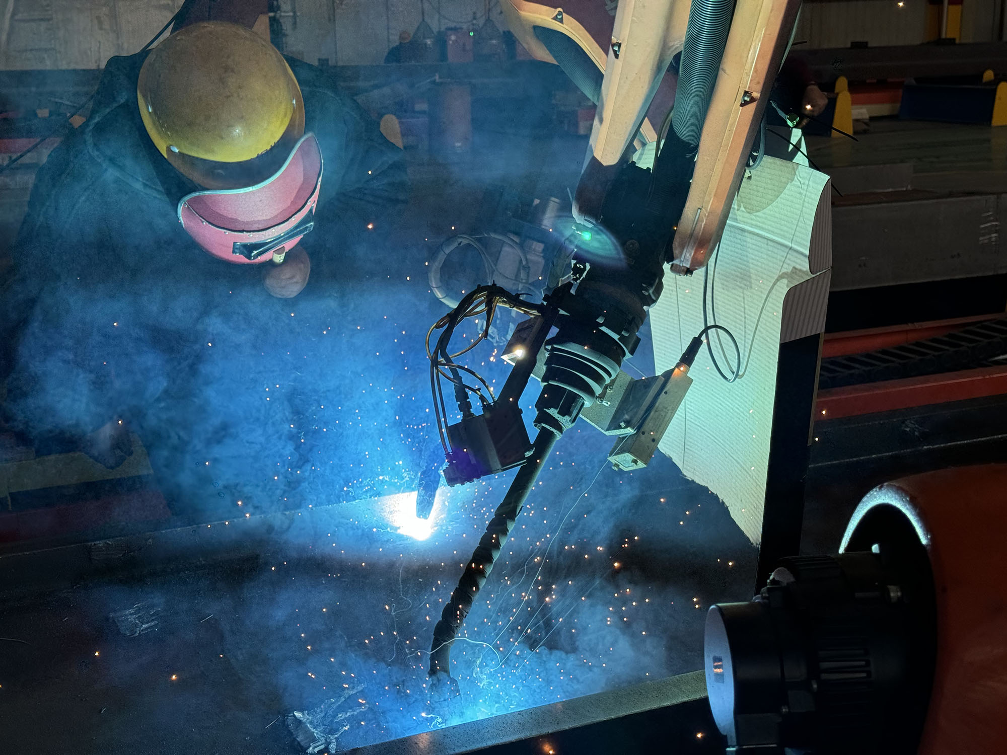 創想智控焊接相機的應用優勢——從人工經驗到智能監測